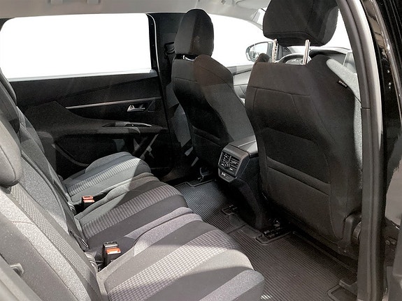 Peugeot 5008 12 of 15