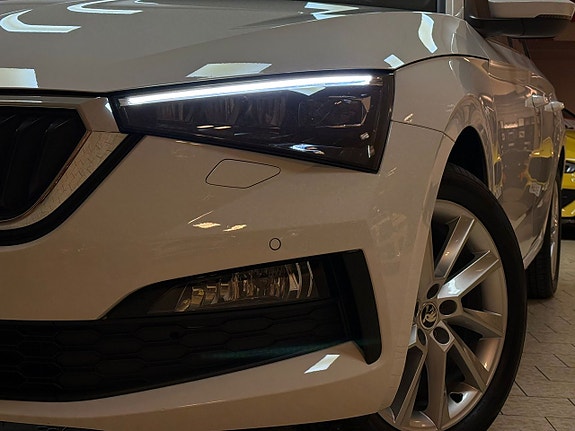 Skoda Scala 11 of 26