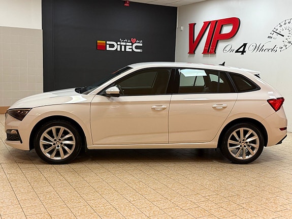 Skoda Scala 3 of 5