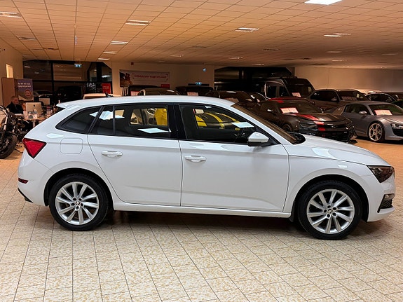 Skoda Scala 7 of 26