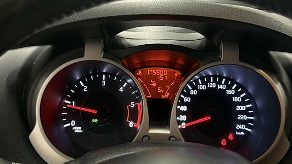 Nissan Juke 14 of 14