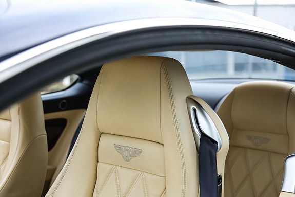 Bentley Continental GT 21 of 23
