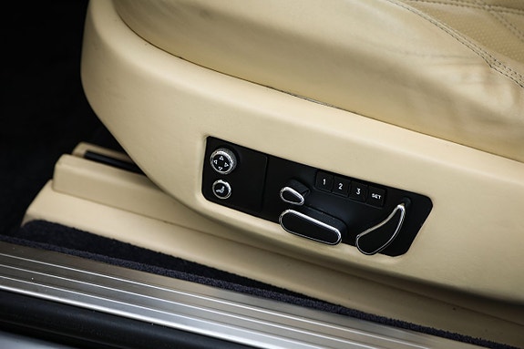 Bentley Continental GT 20 of 23