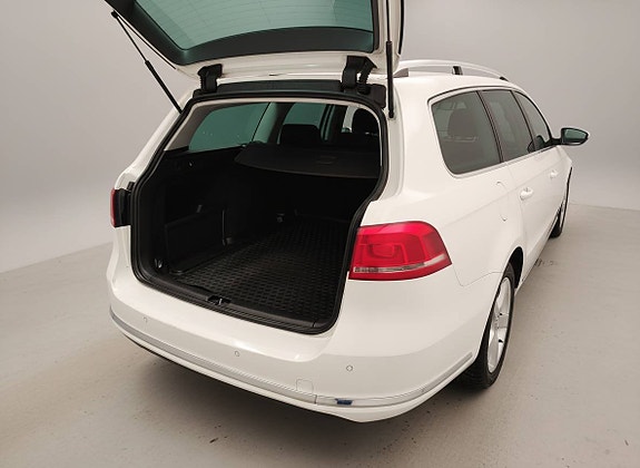 Volkswagen Passat 6 of 6