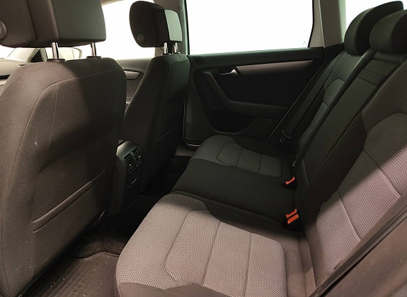 Volkswagen Passat 4 of 5