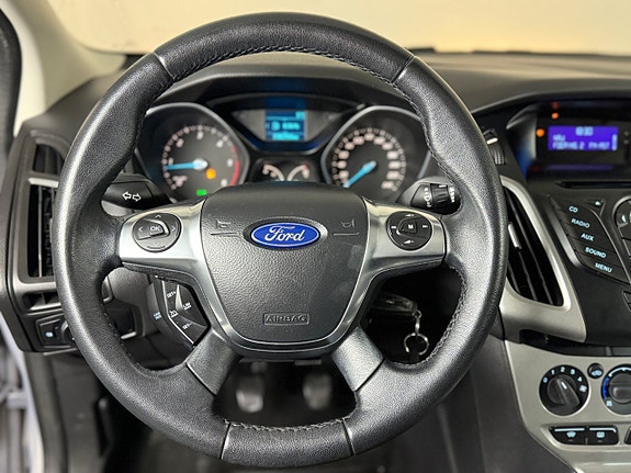 Ford Focus 12 of 18