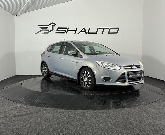 Ford Focus 3 of 18