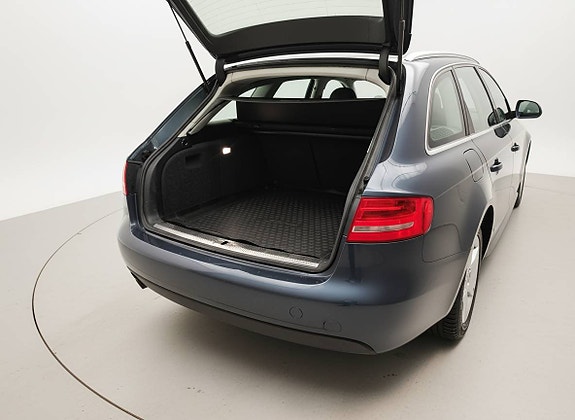 Audi A4 5 of 5
