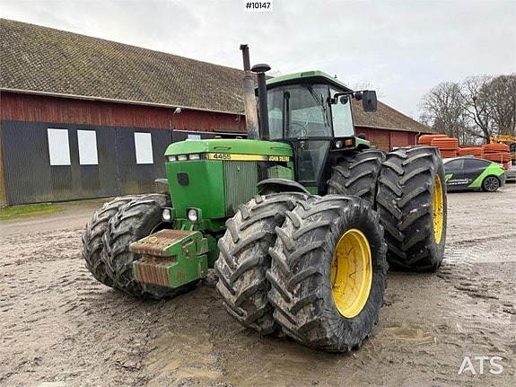 John Deere 4455