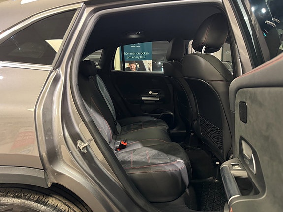 Mercedes-Benz GLA200 d 21 of 26