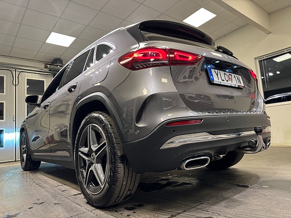 Mercedes-Benz GLA200 d 20 of 26