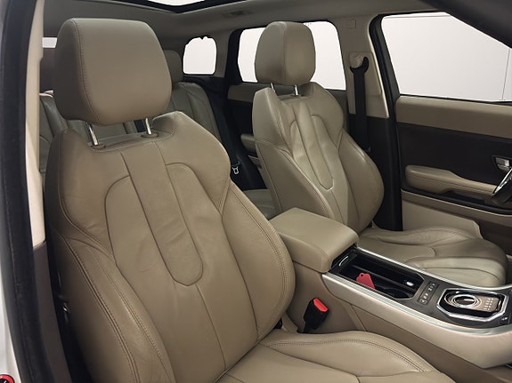 Land Rover Range Rover Evoque 11 of 23