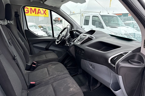 Ford Transit Custom 10 of 14