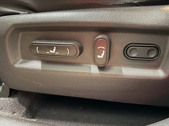 Hyundai Santa Fe 10 of 12