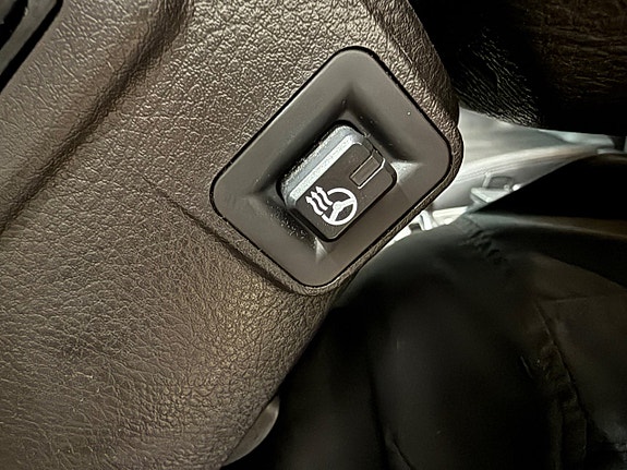 Hyundai Santa Fe 9 of 12