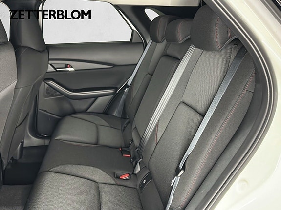 Mazda CX-30 8 of 20