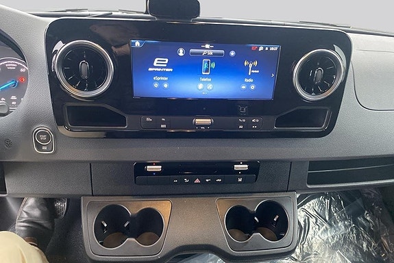 Mercedes-Benz Sprinter 208 13 of 19