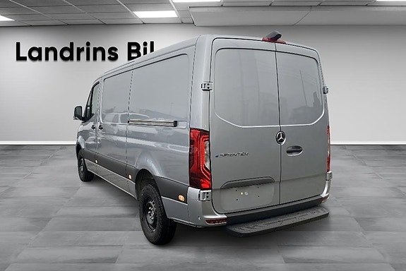 Mercedes-Benz Sprinter 208 6 of 19