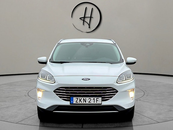 Ford Kuga 3 of 27