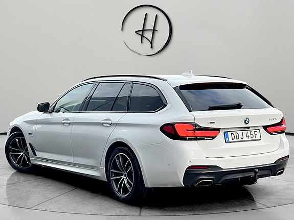 BMW 530e 6 of 30