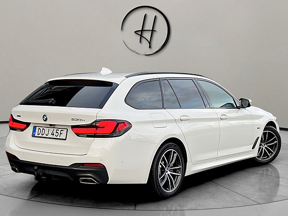 BMW 530e 5 of 5