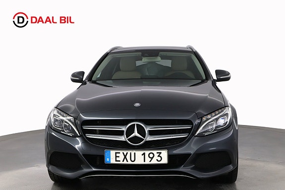 Mercedes-Benz C250 d 2 of 5