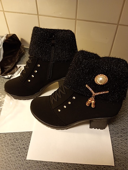 Product image 3 of 9