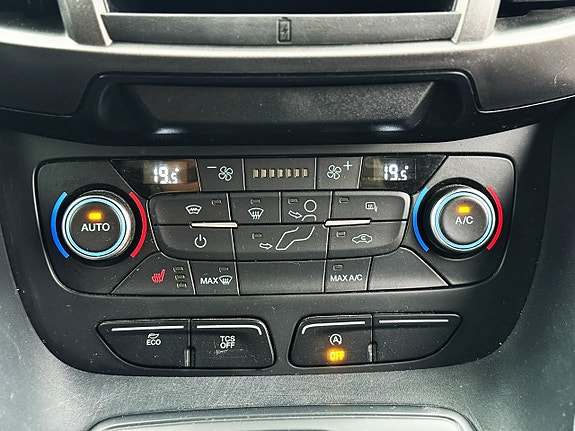 Ford Transit Connect 14 of 17