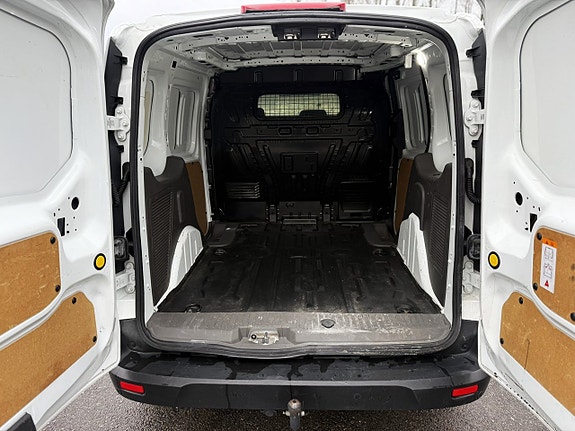 Ford Transit Connect 17 of 17