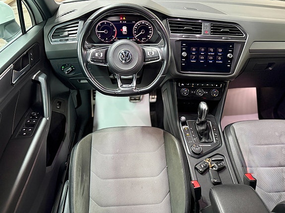 Volkswagen Tiguan 11 of 17