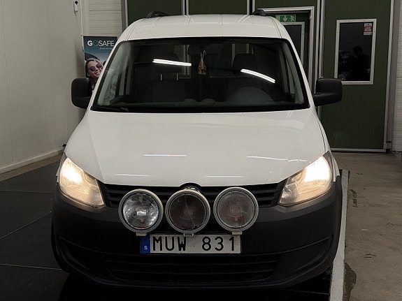 Volkswagen Caddy Maxi 6 of 17