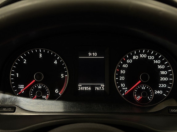 Volkswagen Caddy Maxi 11 of 17