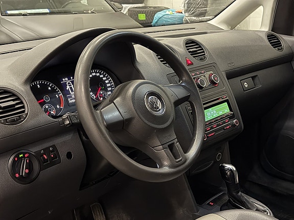 Volkswagen Caddy Maxi 9 of 17