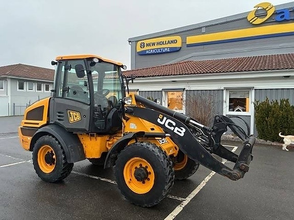 JCB 409