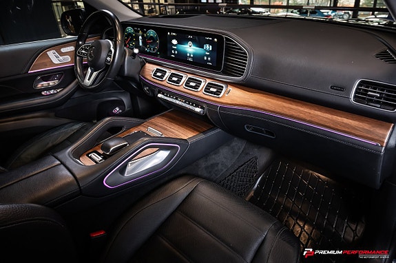 Mercedes-Benz GLE300 d 11 of 27