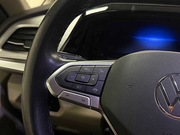 Volkswagen Multivan - 19