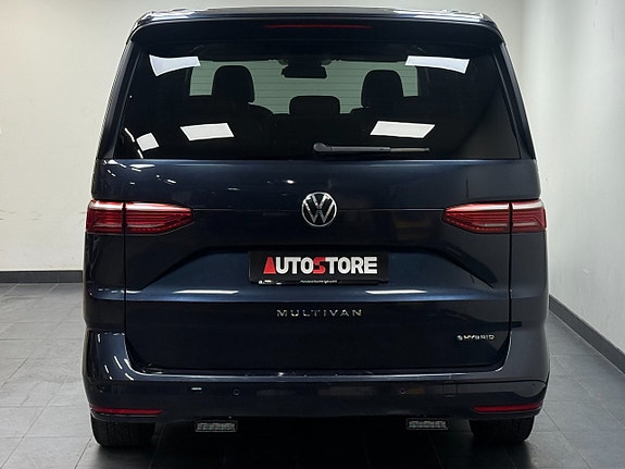 Volkswagen Multivan - 7