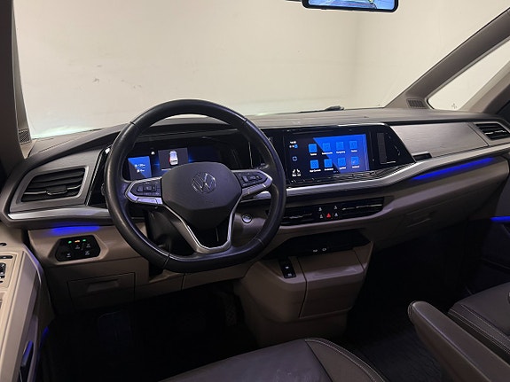 Volkswagen Multivan - 9