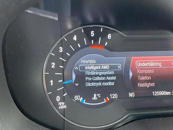 Ford S-MAX 17 of 28