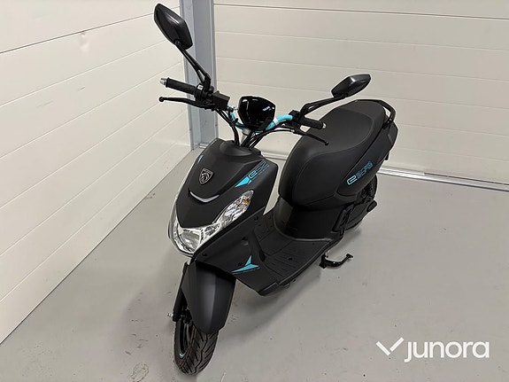 El-moped – Peugeot e-Streetzone