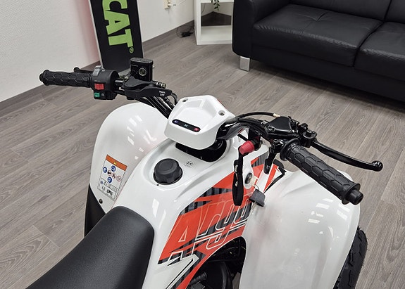 Argo Xplorer XC 90 7 of 7