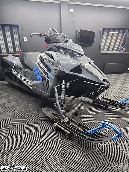 Arctic Cat M 8000 ALPHA *Momsad 3 of 5