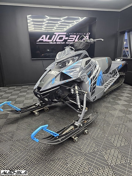 Arctic Cat M 8000 ALPHA *Momsad 2 of 5
