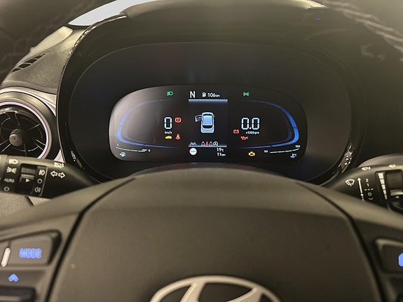 Hyundai i10 6 of 9
