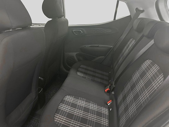 Hyundai i10 9 of 9