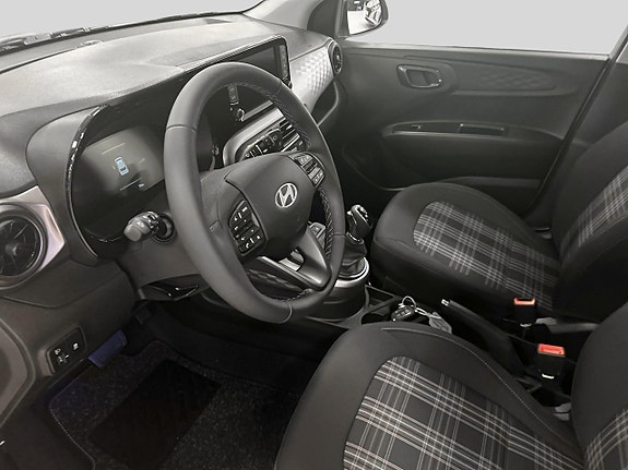 Hyundai i10 5 of 5