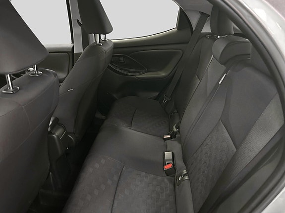 Mazda 2 9 of 9