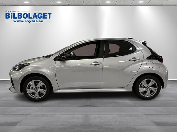 Mazda 2 2 of 5