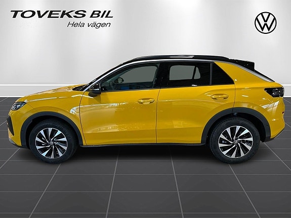 Volkswagen T-Roc 2 of 9