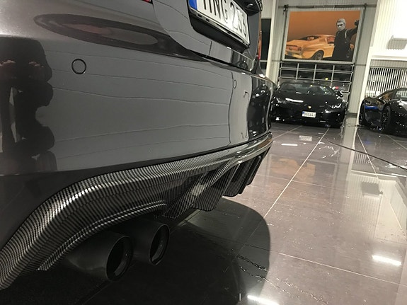 BMW 135i 11 of 16